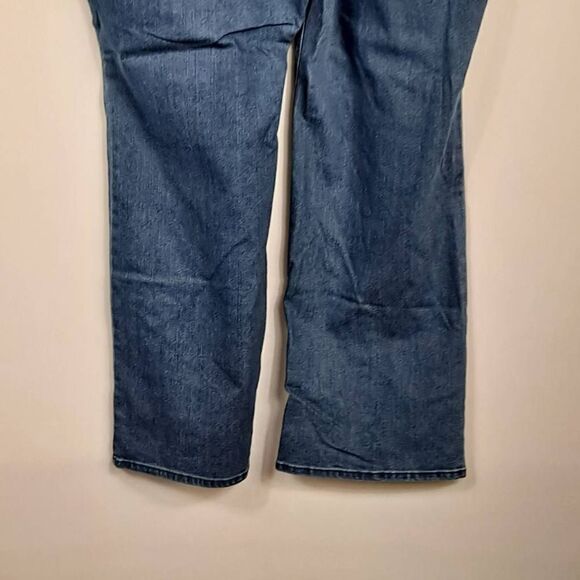 Ladies plus size boot cut jeans NWT - Picture 9 of 12